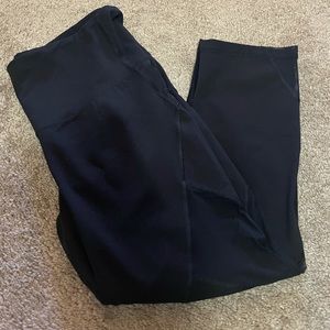 Old Navy Active crop leggings with mesh accent